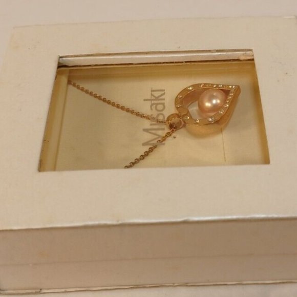 MISAKI NECKLACE Heart Shaped -NEW- Box Shipping with Tracking! - Picture 3 of 14